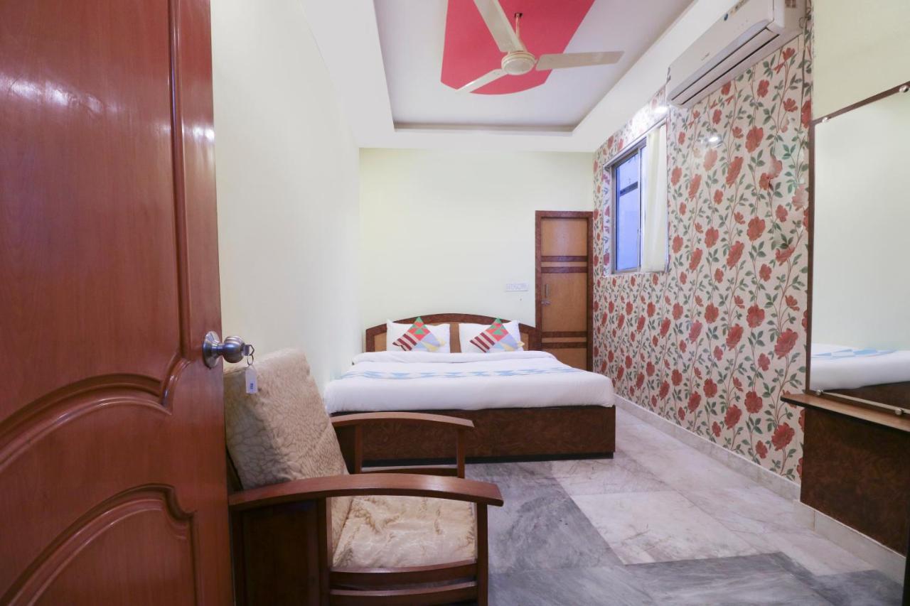 Hotel O Home Cozy Studio Collage Square Hotel Maya International Near St. Thomas'S Church Kalküta Dış mekan fotoğraf